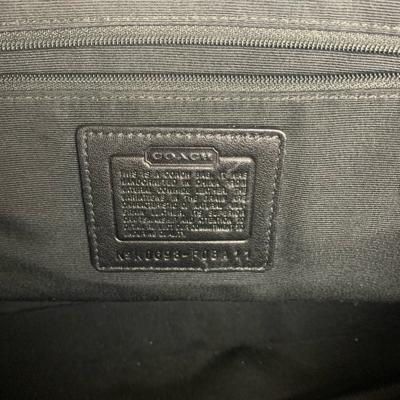 Vintage COACH leather handbag, wallet & Duster EUC - Picture 7 of 8